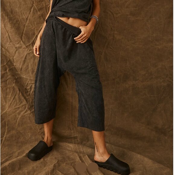 Free People Pants - Free People Hot Shot Relaxed Harem Style Pants Black Size Extra Large XL NWOT